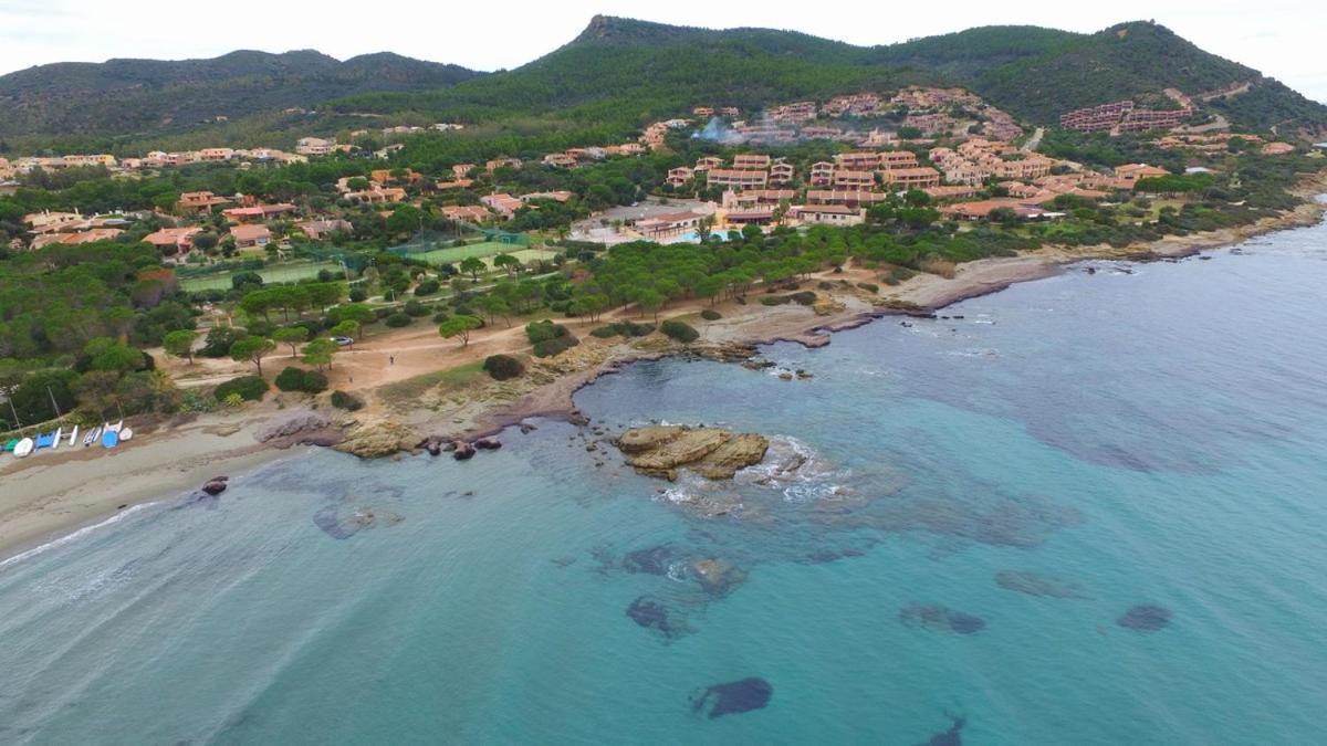 Villetta Porto Corallo Vista Mare Виллапутцу Экстерьер фото